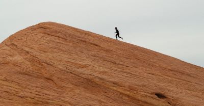 Overbelasting komt vaak door té ver vooroverbuigen
