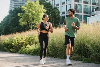 Sport houdt gezond én bespaart: lagere zorgkosten in actieve buurten